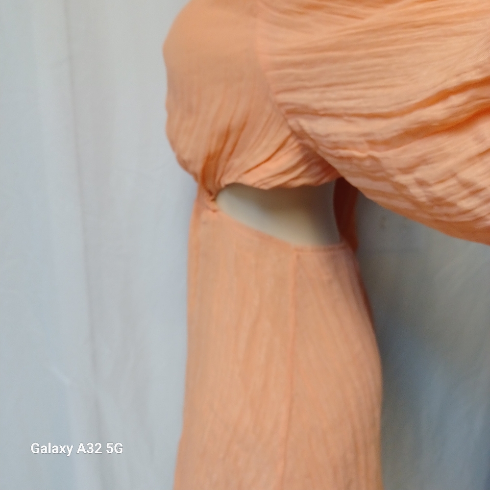 Dee Elly Backless Size S Peach Pleated Dress - Picture 10 of 10